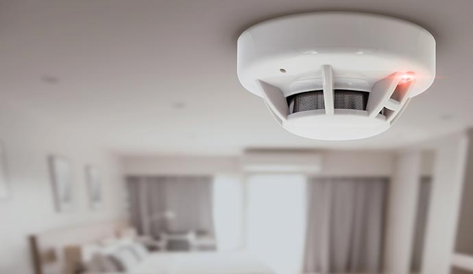 An installed smoke detector system