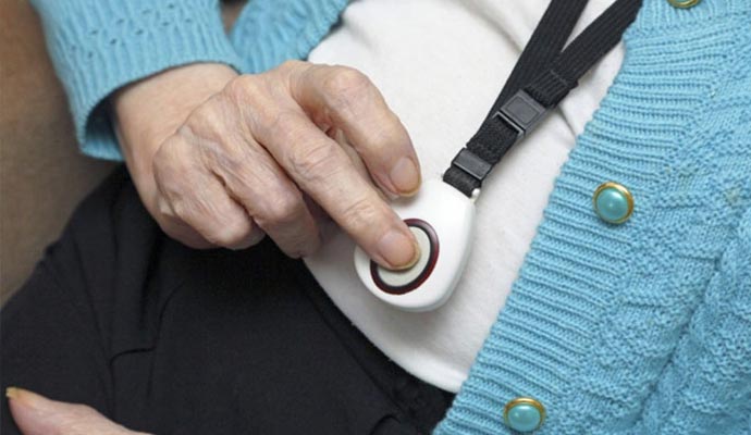patient using medical alert pendant