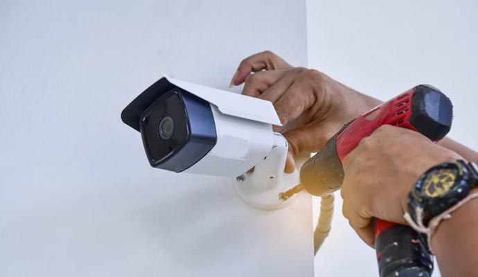 installing cctv camera